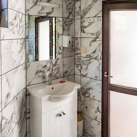 - - електрон универс Campingplads Kamchia (Varna)