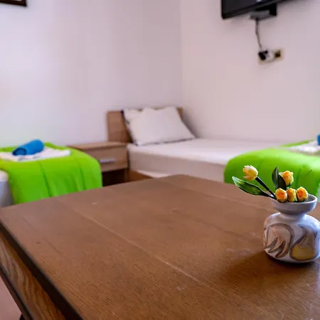 - - електрон универс Campingplads Kamchia (Varna)