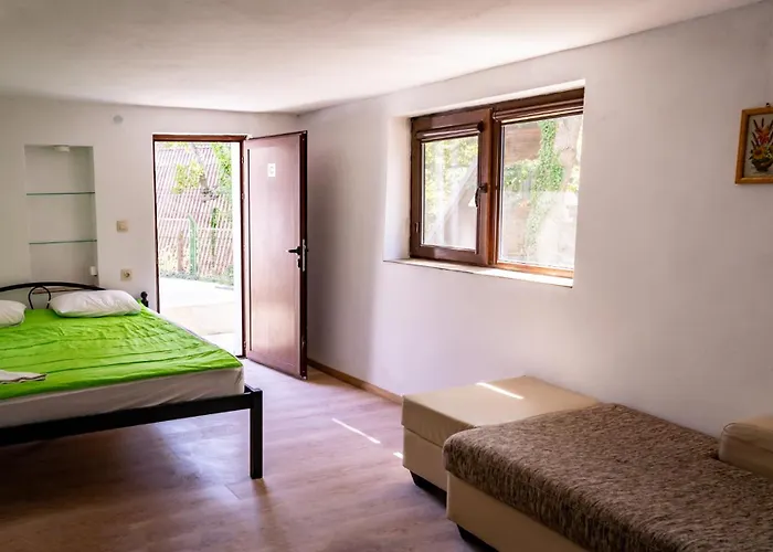 Къмпинг - - електрон универс Камчия