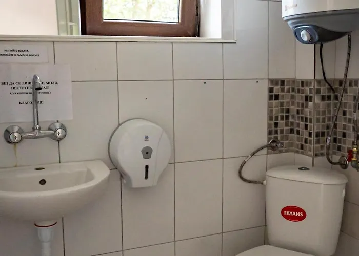 Къмпинг - - електрон универс *