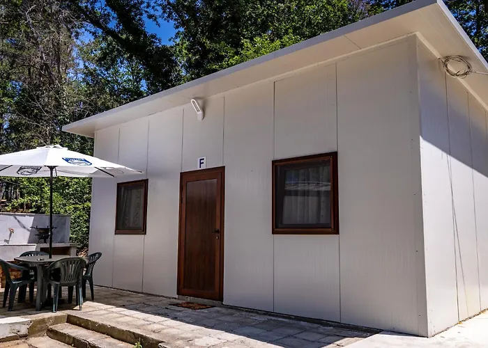 - - електрон универс Къмпинг